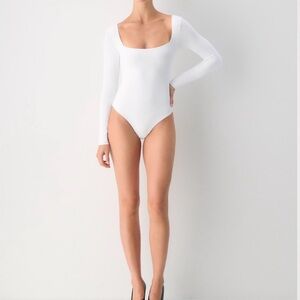 Aritzia Babaton Classic White Long Sleeve Bodysuit